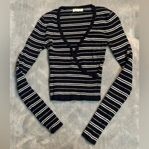 L.A Hearts Striped V-Neck Long Sleeve Top